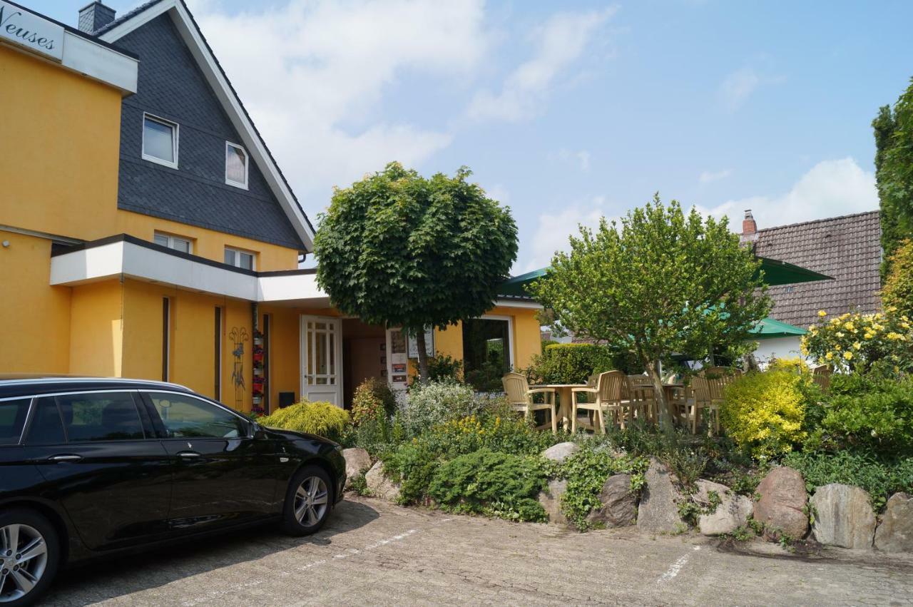 Hotel Neuses Cuxhaven Eksteriør billede